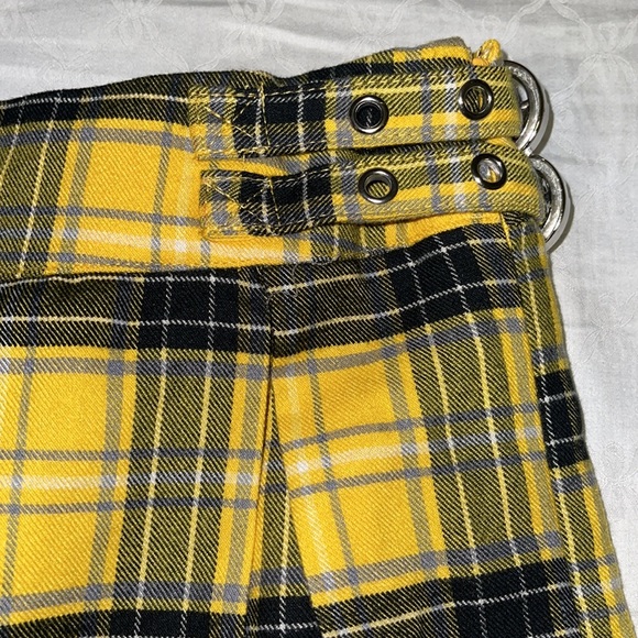 F21 plaid yellow Skirt Size Small - Picture 6 of 10